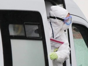 За сутки в России прибавилось более 8 000 зараженных COVID-19