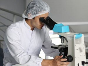 Патологоанатом озвучил основные загадки коронавируса