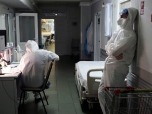 В России выявлены 7113 новых случаев COVID-19