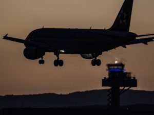 ЕС временно запретить въезд из России, США и Бразилии