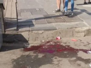Москвичка зарезала двух мужчин в пьяной ссоре у метро