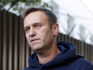 Навальный опубликовал документы мэрии Москвы с подсчетом бюджетников, зарегистрировавшихся на голосование по поправкам