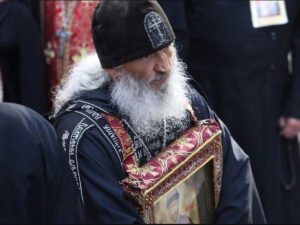 Опальный священник захватил женский монастырь в Свердловской области