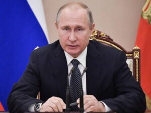Путин назначит голосование по поправкам в Конституцию до осени