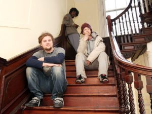 в Европе захватывают дома россиян 