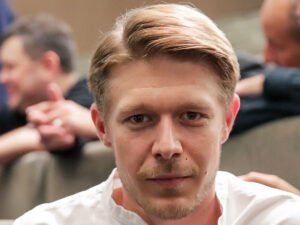 «Всем желаю мужества»: Никита Ефремов впервые прокомментировал ДТП с отцом