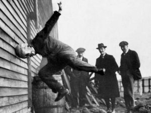 Необычные вещи, которые законны в некоторых странах 