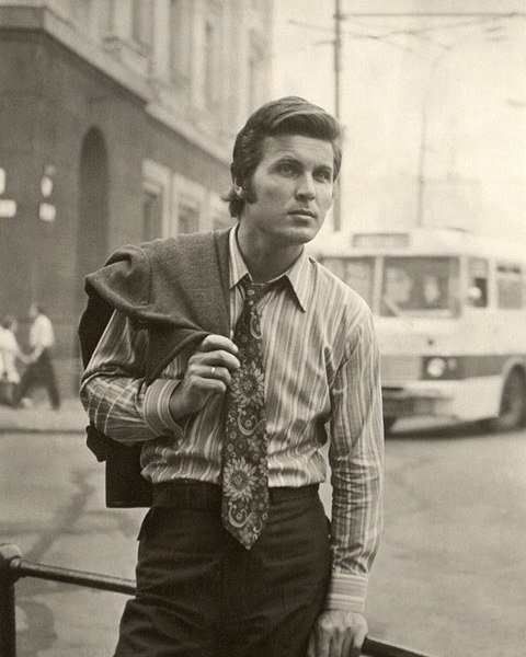 15 фото отечественных знаменитостей в молодости