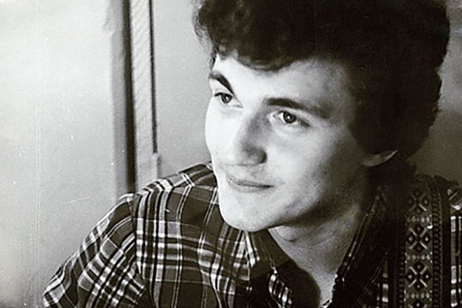 15 фото отечественных знаменитостей в молодости