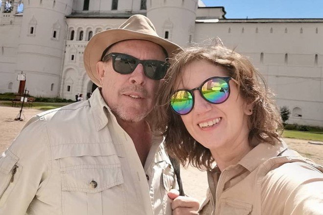 Молодая жена Макаревича опубликовала первое фото с ним