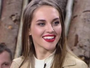 Уяастница шоу 