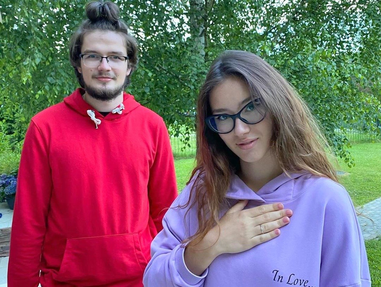 Дочь Бориса Немцова выходит замуж в 18 лет (ФОТО)