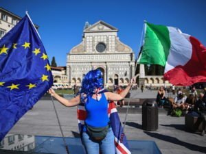 В Италия хочет покинуть ЕС