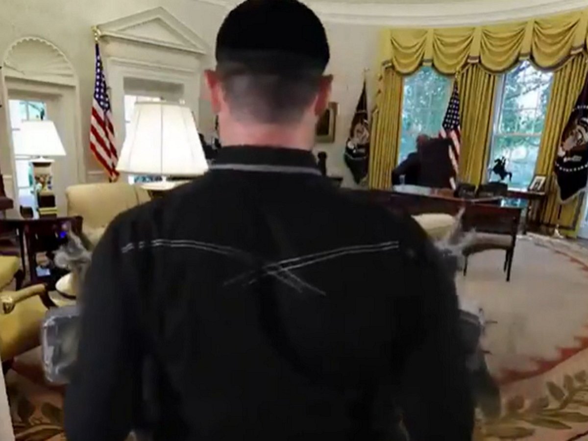 «Ахмат — сила!»: шуточный ролик о Кадырове-пулеметчике в Белом доме «взорвал» Сеть