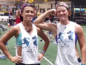 Две подруги показали фото до и после превращения в мужчин