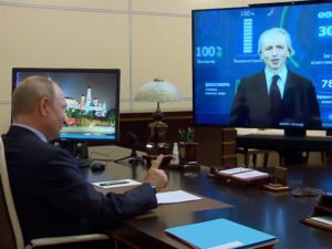 Путин пошутил про сотенку миллиардов с Дюковым