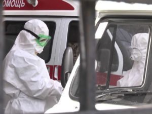 Выявлено 5862 новых случая COVID-19 в России за сутки