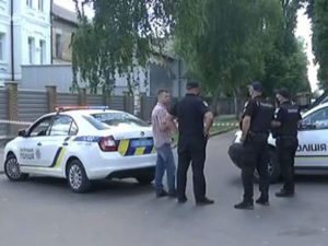 Полтавский злоумышленник отпустил пленного полицейского