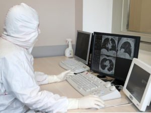 Медики обнаружили еще один симптом коронавируса