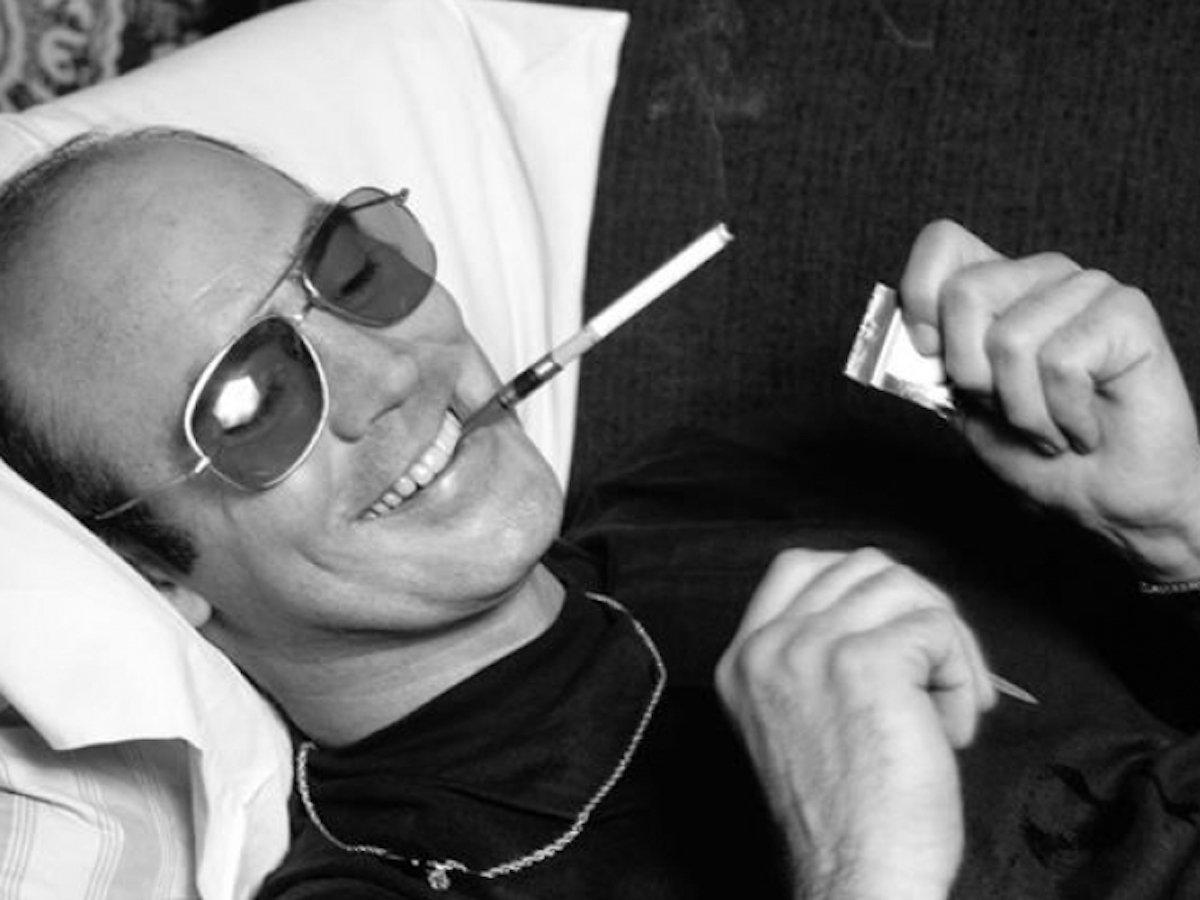 Самые странные и необычные похороны знаменитостей