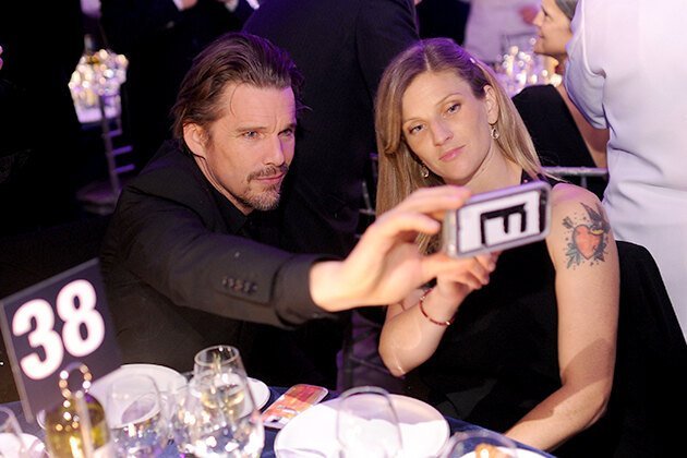 Любовь по контракту: звезды, влюбившиеся в помощников