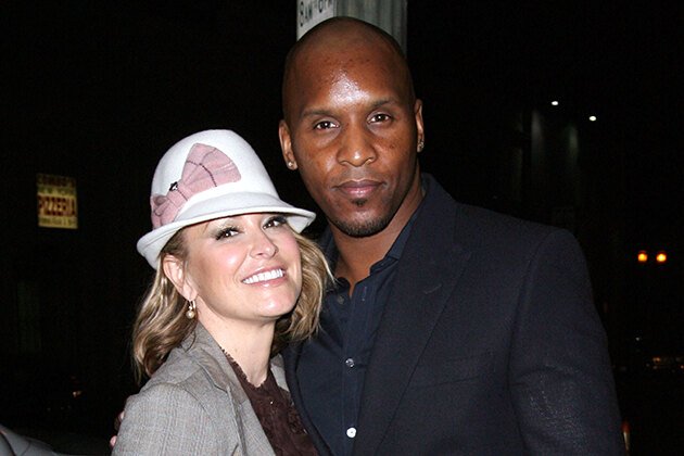 Любовь по контракту: звезды, влюбившиеся в помощников