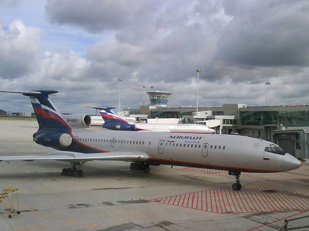 Аэрофлот отменил рейсы в закрытые для россиян страны