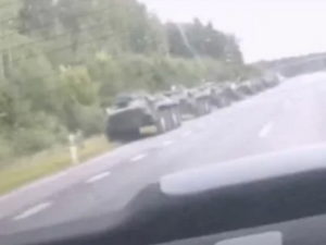 БТР у границ России и Белоруссии