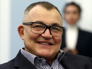 Дибров раскрыл секрет бурной интимной жизни с супругой