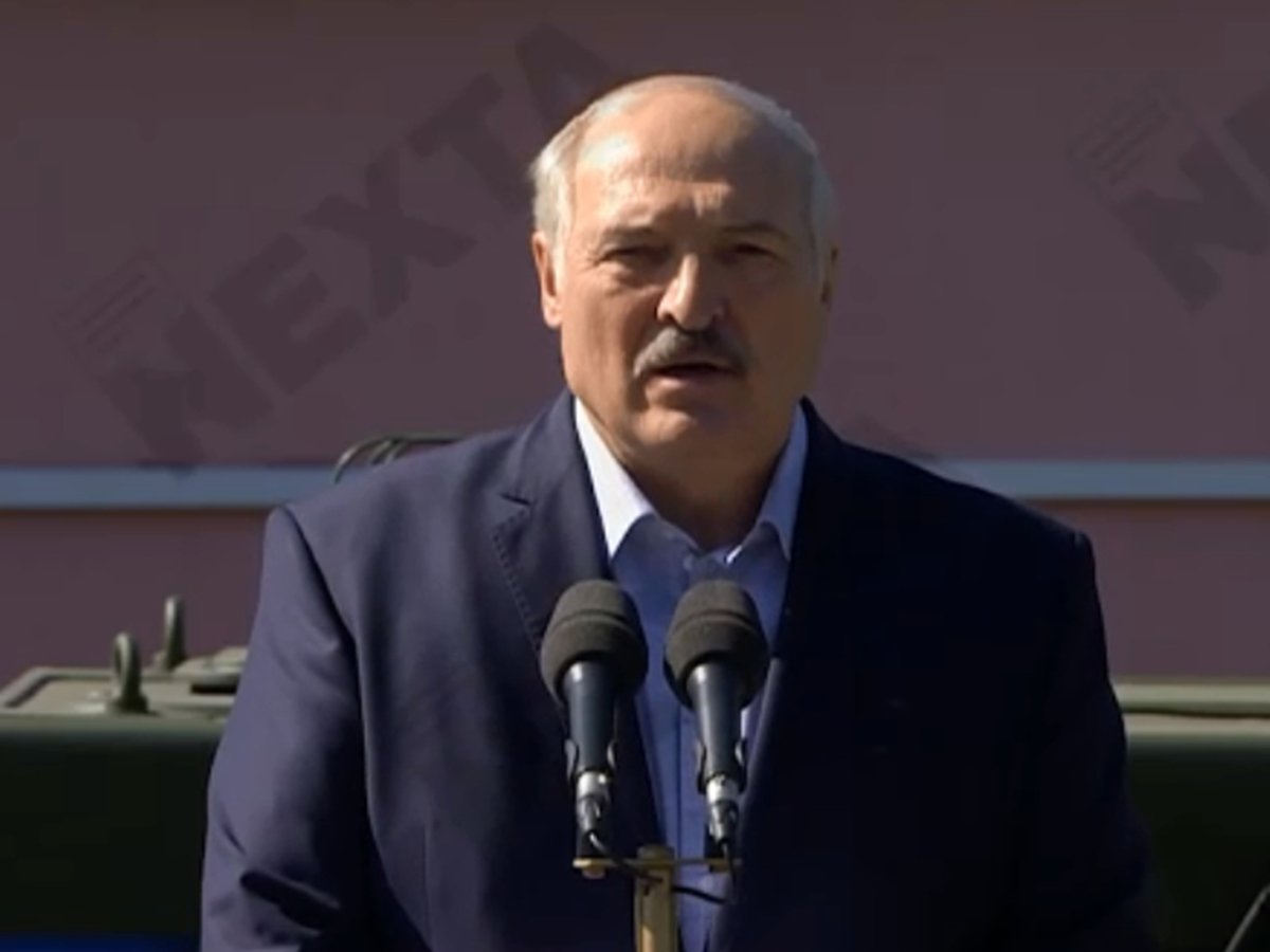 Лукашенко кричат Уходи