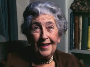 Потомок Агаты Кристи добился переименования ее романа