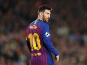Месси уходит играть за другой клуб