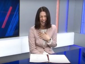 Александра Новикова уовлилась