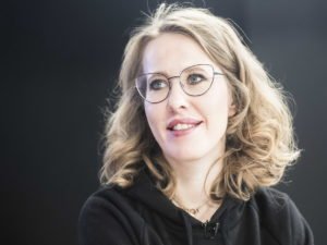 Ксения Собчак зарабатывает в десять раз больше своего супруга