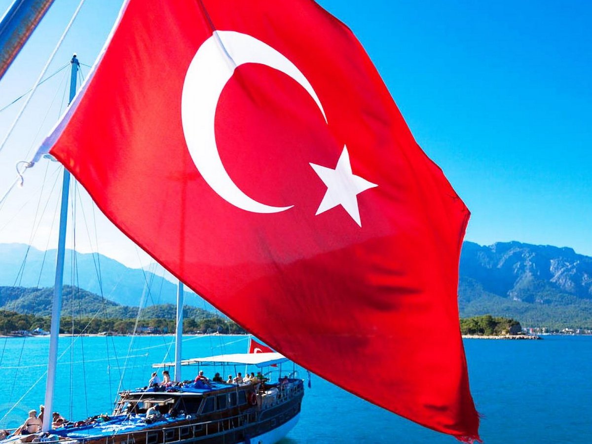 Спрос на туры в Турцию упал из-за COVID-19