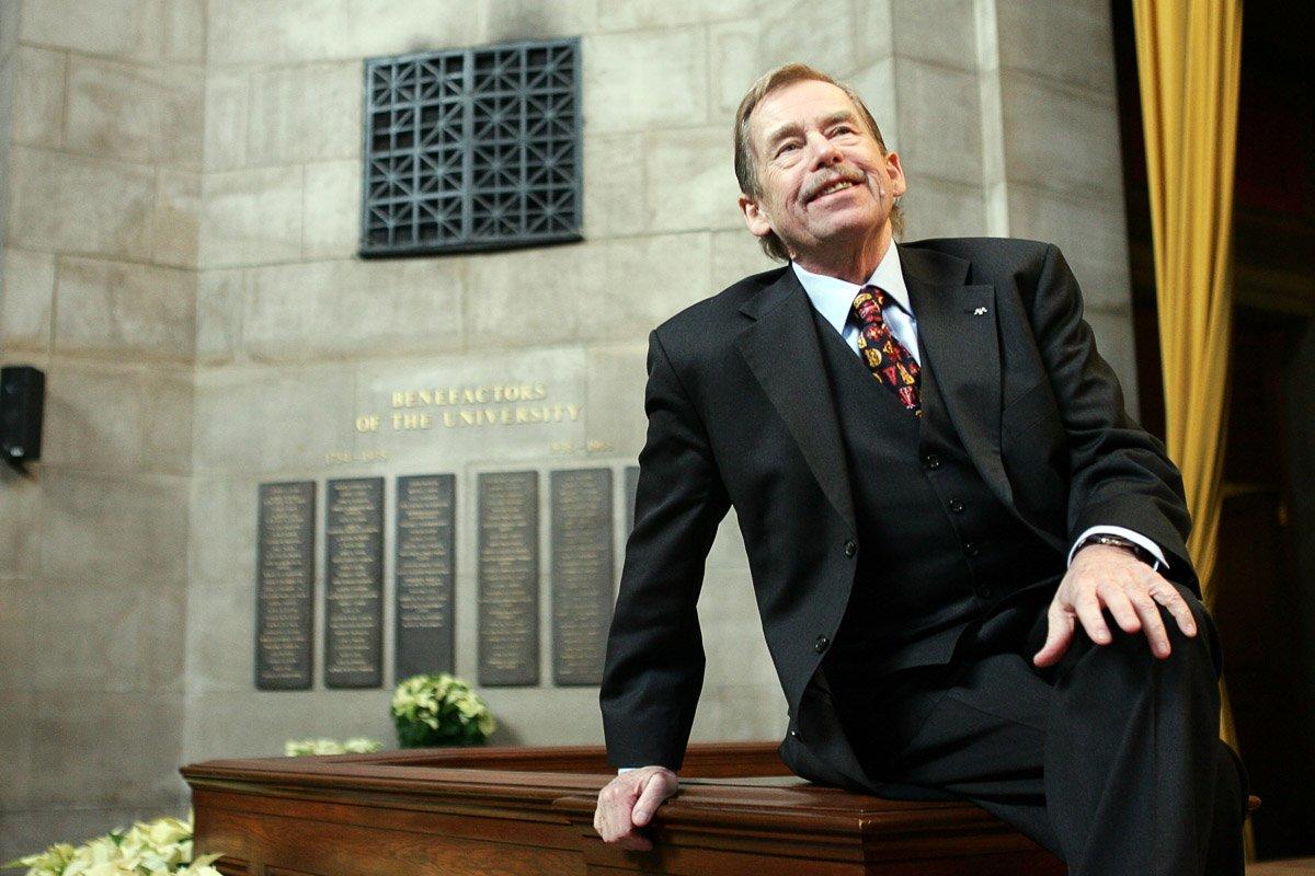 Актеры, спортсмены и шоумены, ставшие мэрами, губернаторами и президентами