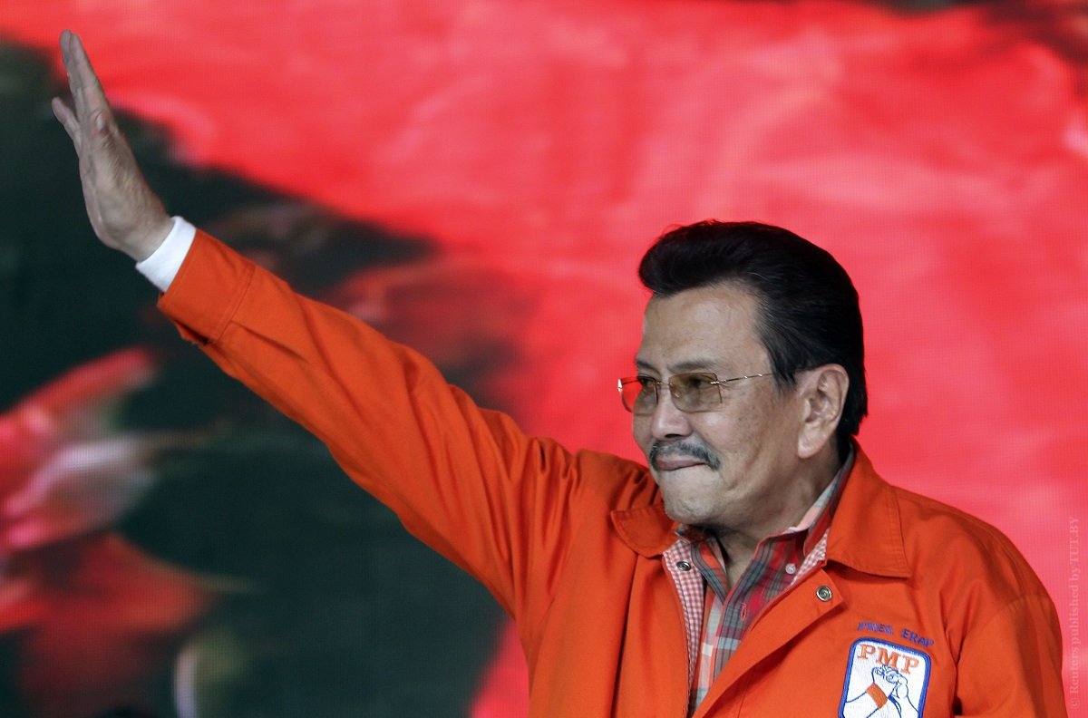 Актеры, спортсмены и шоумены, ставшие мэрами, губернаторами и президентами