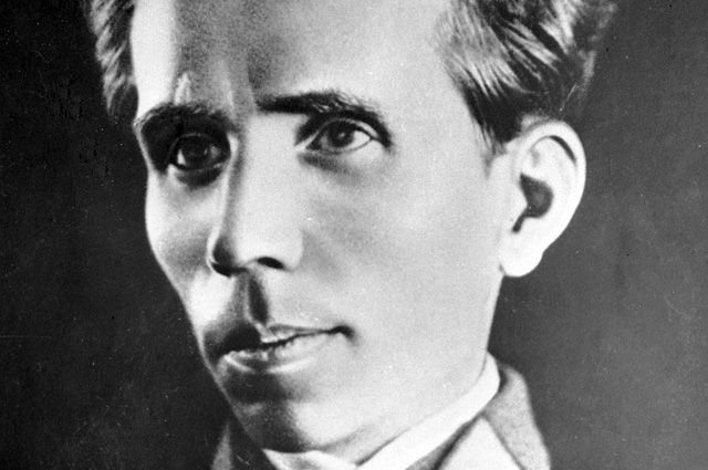 Писатели, которых прославила одна единственная книга