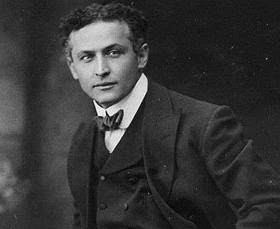 Самые знаменитые иллюзионисты мира и их легендарные фокусы