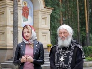 Бывший духовник Поклонской обвинил ее в разврате
