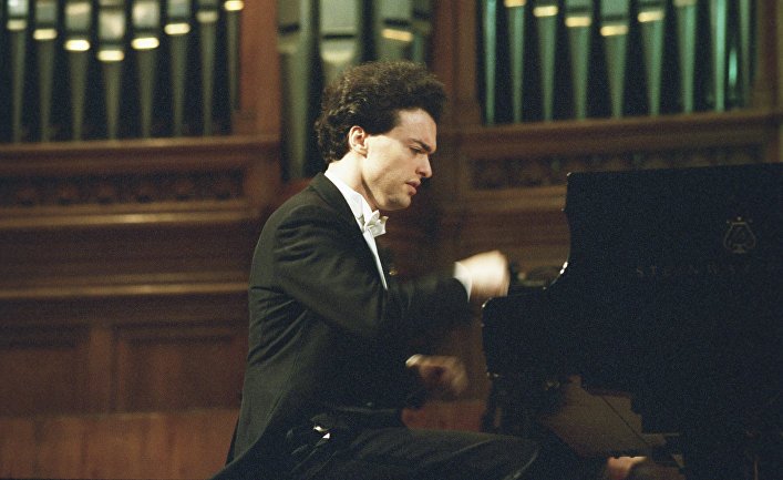 10 юных звезд, рано добившихся мировой славы: что с ними стало?