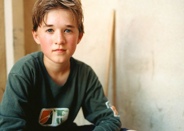 10 юных звезд, рано добившихся мировой славы: что с ними стало?