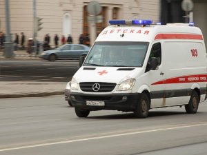 В Москве девочку убило зеркалом