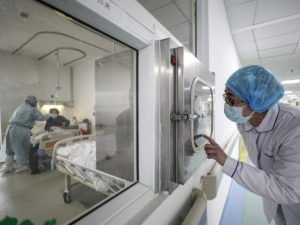 Названы люди с врожденной защитой от коронавируса