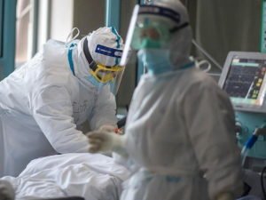 Врач рассказала, как не пропустить признаки тяжелого течения коронавируса