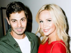 Фанаты Виктории Лопыревой обсуждают ее разрыв с Игорем Булатовым