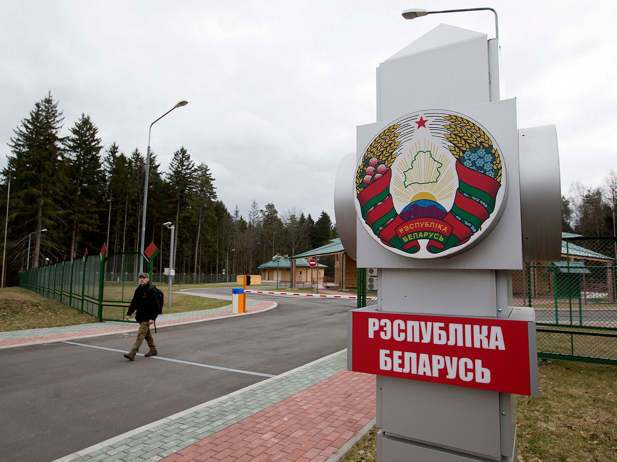 Белоруссия ограничила въезд через наземные границы всем кроме россиян
