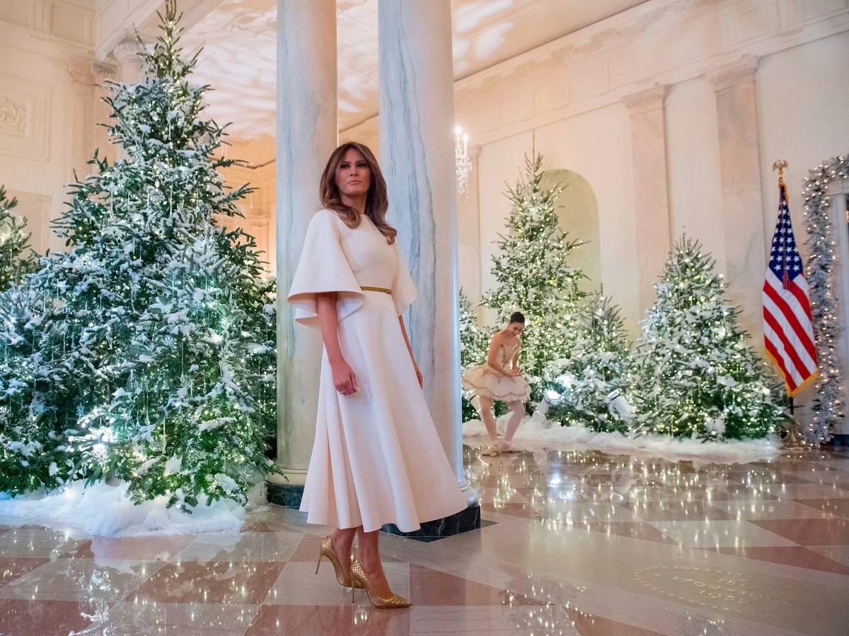 Мелания Трамп украсила Белый дом к Рождеству
