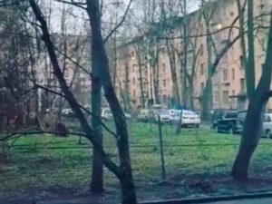 Мужчина взял детей в заложники