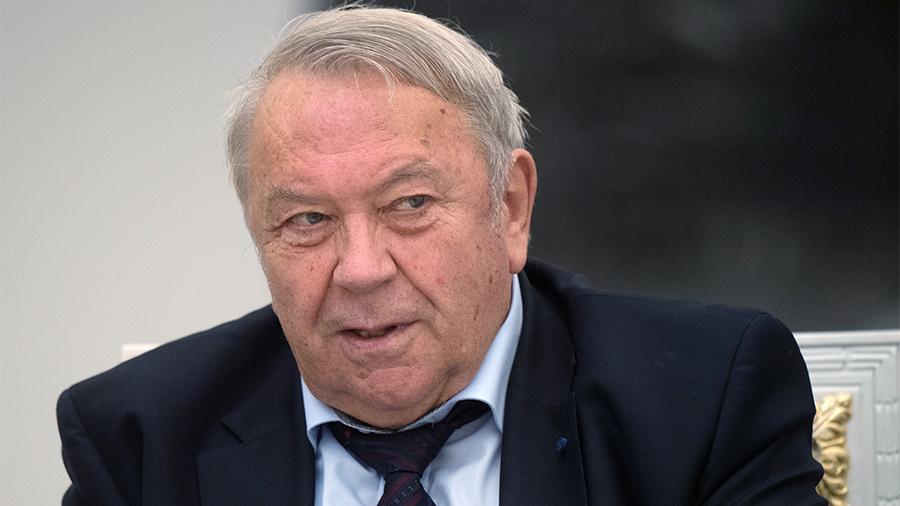 Известные люди, ставшие жертвой второй волны коронавируса